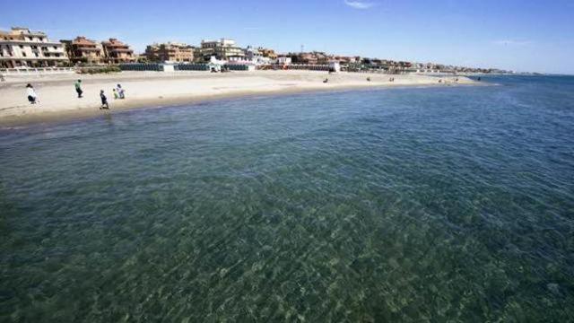 Grande, Vista Mare A 2 Passi Dalla Spiaggia 리도디오스티아 외부 사진